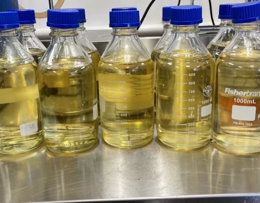 You are currently viewing live resin vs distillate